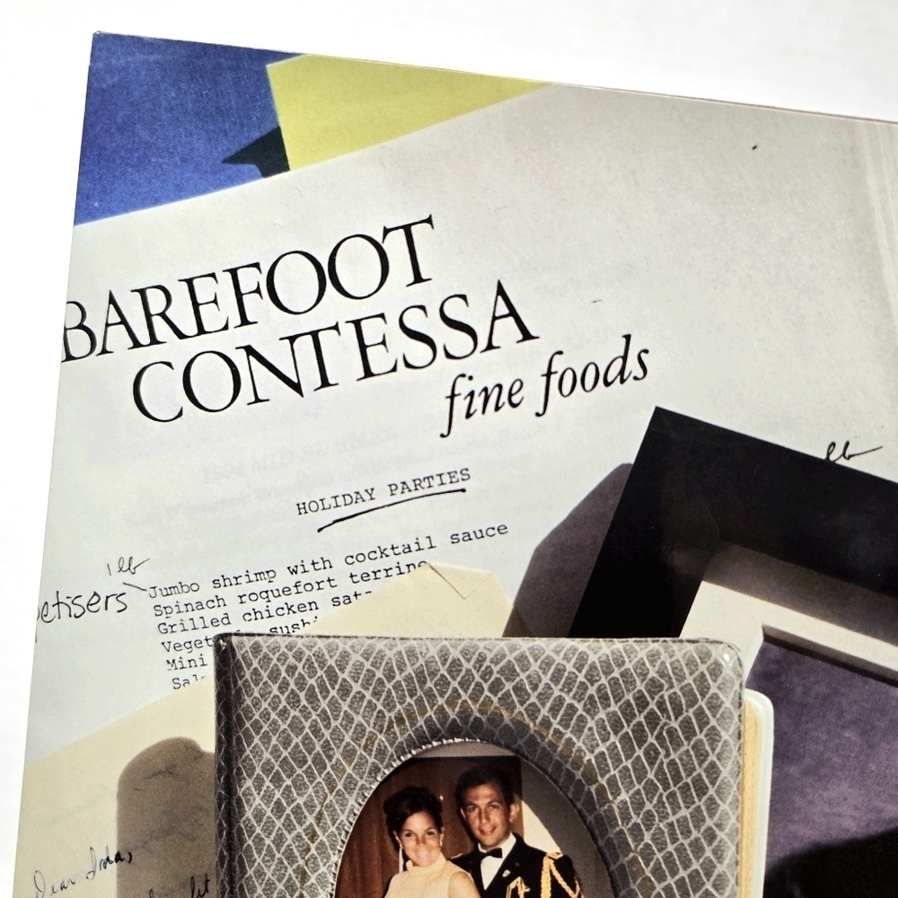 Biography Ina Garten, Hardback Book. - Picture 7 of 10